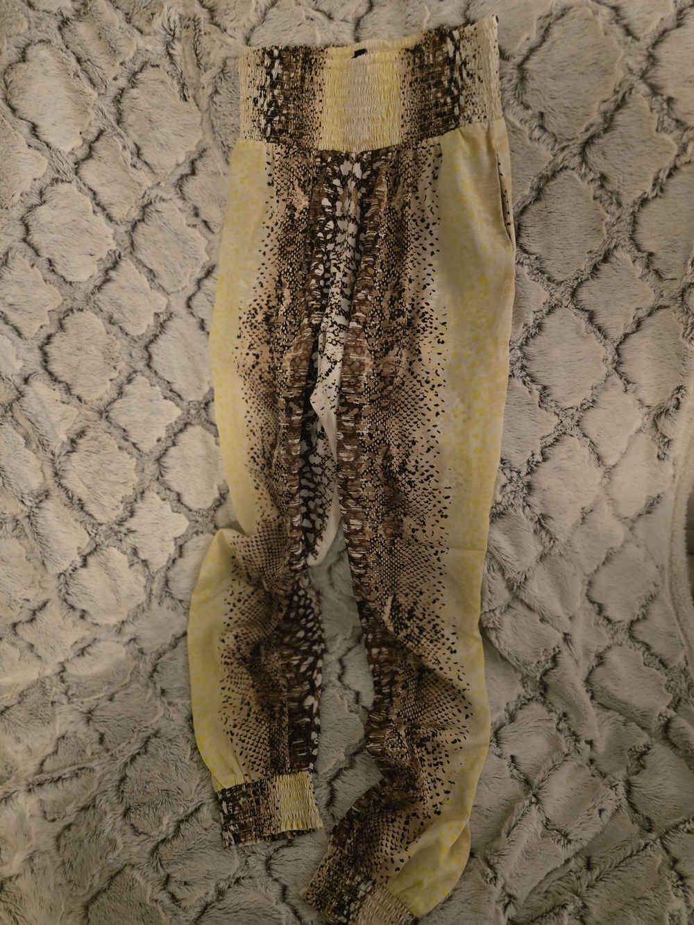 Vintage Y2K bebe Yellow & Brown Snake-Print Smocked Rayon Joggers Sz S Festival